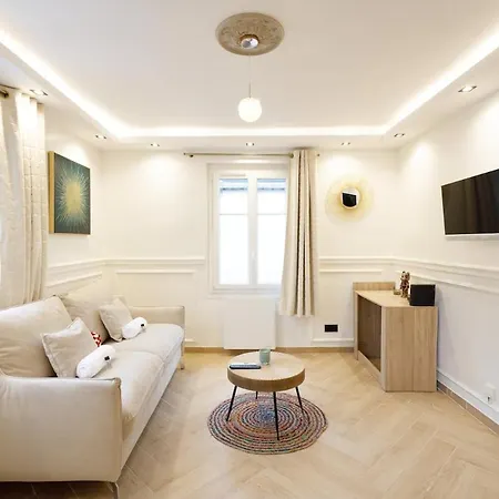 Apartment Downtown And Casino- *